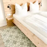 Smart Haus Azur 812 Апартаменты